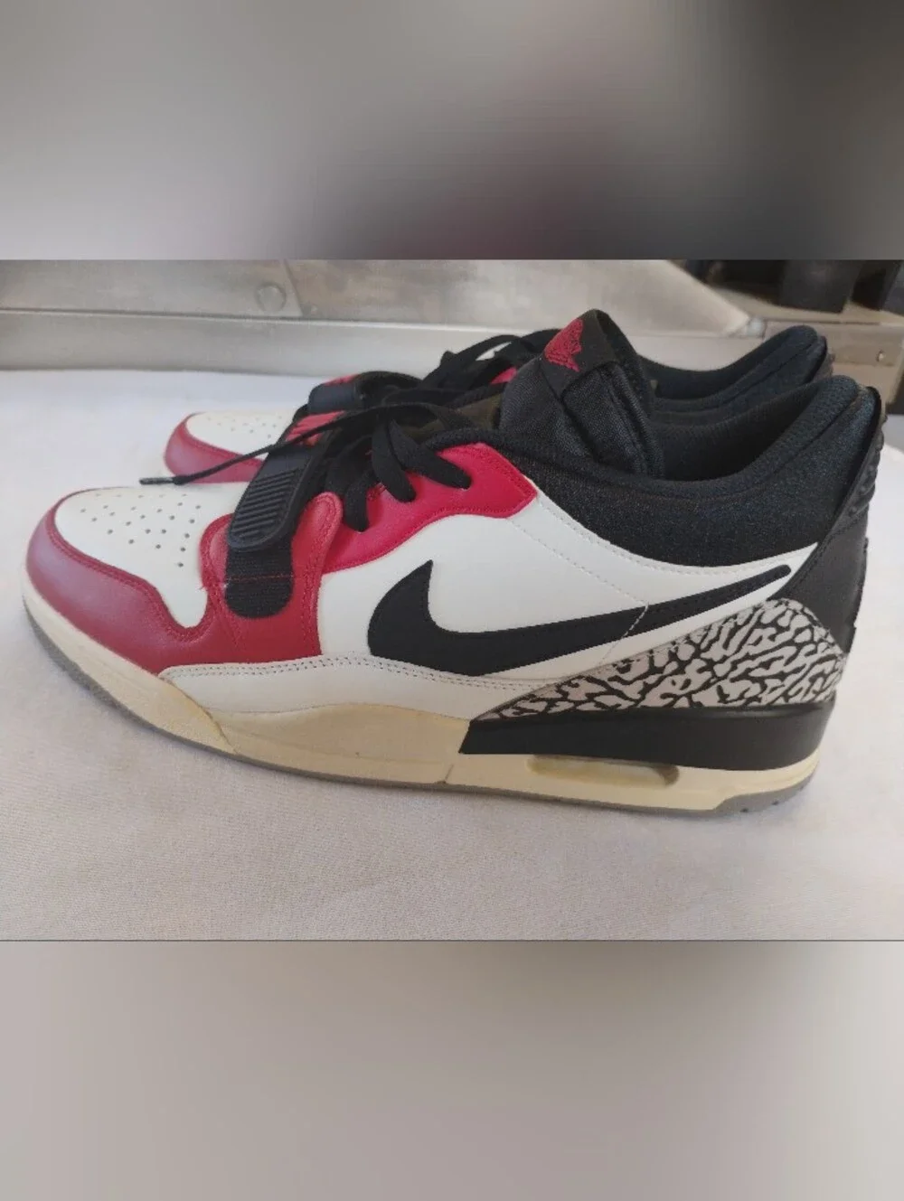 Nike Air Jordan Legacy 312 Low Chicago CD7069-106 Men’s Size 12 New Without Box